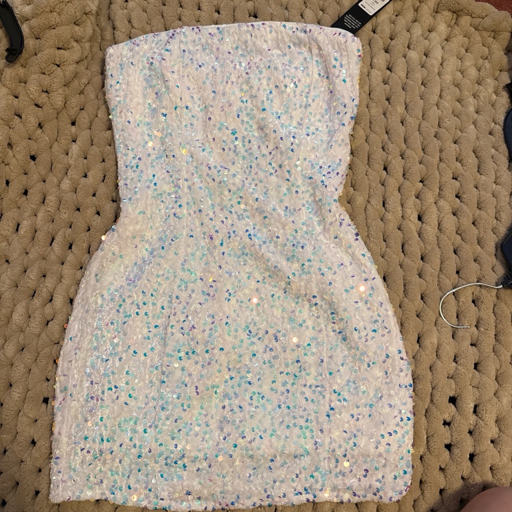 Fashion Nova Iridescent Sequin Strapless Mini Dress - White